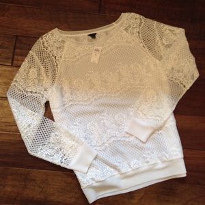 NWT Ann Taylor White Lace Top